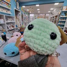 Load image into Gallery viewer, Crochet amigurami Worry Ball - Worry Pet - CuddlingaCactus