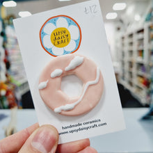 Load image into Gallery viewer, Ceramic Brooch - Party Ring Biscuit - Upsydaisy Craft
