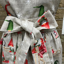 Load image into Gallery viewer, Christmas Apron - Gnome For Christmas Apron - Kitsch-ina