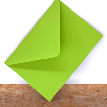 Load image into Gallery viewer, Best Teacher Ever - Greetings Card - Thank You Teacher - Brainbox Candy