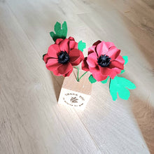 Load image into Gallery viewer, Paper Flower Arrangement - Thank You for Helping me grow - Wooden Flower Block - Poppy - Hand crafted Paper Flowers - Flowers by Laurzy