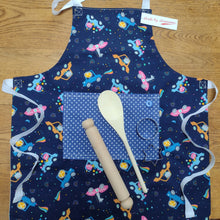 Load image into Gallery viewer, Childrens Baking Set - Kids Pinny - Cars and Animals - Made by Marianne Gifts
