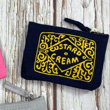 Load image into Gallery viewer, Zip Purse - Biscuit - Custard Cream / Bourbon - Organic cotton - various colours - 44 Ideas