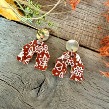 Load image into Gallery viewer, Brown Autumn Wavy Arch Earrings - Natural Cork Jewellery - Incorknito Designs