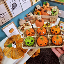 Load image into Gallery viewer, Pumpkin - Polymer Clay - Halloween Keepsake Decoration - Pins and Noodles