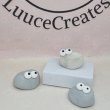 Load image into Gallery viewer, Pet Rock - Mini polymer clay figure - Luuce Creates