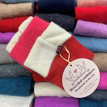 Load image into Gallery viewer, Cashmere Wrist Warmers - Turtle Doves - Raspberry