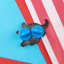 Load image into Gallery viewer, Aardthritis Aardvark Enamel Pin - Arthritis - Innabox