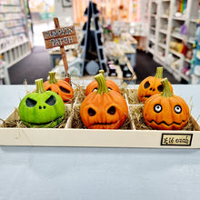 Load image into Gallery viewer, Pumpkin - Polymer Clay - Halloween Keepsake Decoration - Pins and Noodles