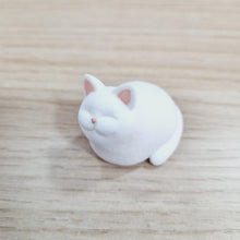 Load image into Gallery viewer, Loaf Cat - Polymer Clay - Cat Keepsake Decoration - Pins and Noodles