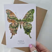 Load image into Gallery viewer, Vintage Map silhouette cards - Yorkshire and Leeds - Studio Seven