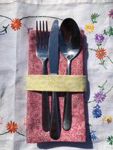 Load image into Gallery viewer, Fabric Napkin Set -Thick Floral Cotton - Kitsch-Ina