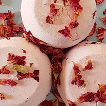 Load image into Gallery viewer, Floral Bath Bombs - Little Shop of Lathers - Self Care - Bath treats