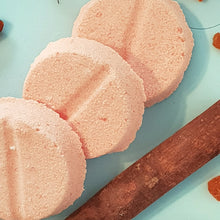 Load image into Gallery viewer, Cosy Toes Foot Soak - Little Shop of Lathers - handmade feet treat - Winter Warmers