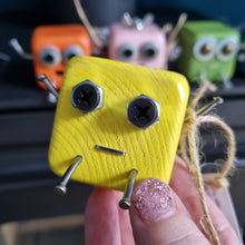 Load image into Gallery viewer, Scraplet - Small - Quality Mike - Wood robot figure