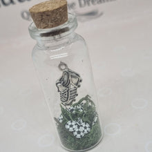 Load image into Gallery viewer, Football Bottle Keepsake - Luuce Creates