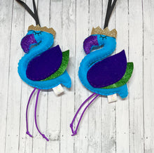 Load image into Gallery viewer, Peacock Felt Decoration - Giddy Designs