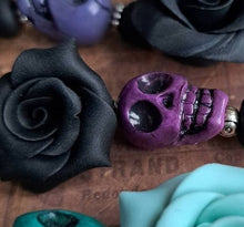Load image into Gallery viewer, Rose and Skulls bracelet - Gothic style bracelet - Pins and Noodles