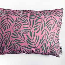 Load image into Gallery viewer, Tiger Cushion - Jenna Lee Alldread - big cats