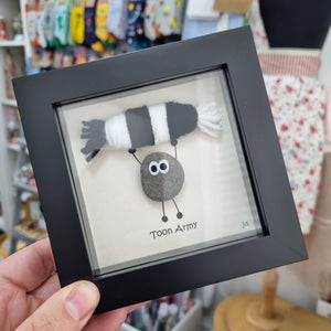 Newcastle United Pebble Art Frame - Toon Army - Pebbled19 - Football Fans