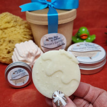 Load image into Gallery viewer, Seasons Eatings! - Festive Pampering Gift Set - Little Shop of Lathers - Christmas Puns
