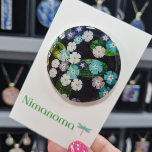 Pin Badge - Flowers - Nimanoma