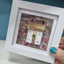 Load image into Gallery viewer, Box Frame - Wooden House - White - Tina's Lovely Creations
