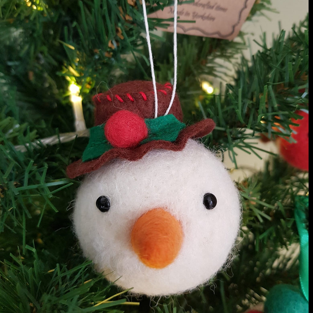 Felted Snowman Christmas Tree Decoration - Useless Buttons