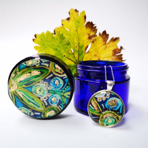 Trinket Pot and Matching Circular Pendant - Glory - Resin Beaded Jewellery - Nimanoma