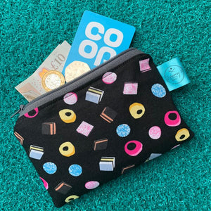 Coin Purse - Zip Pouch - Liquorice Sweet Fabric - Dawnys Sewing Room