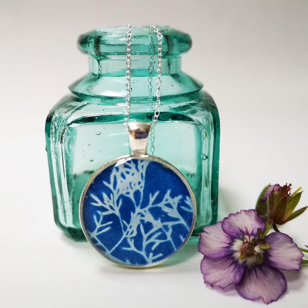 Circular Pendant - Chamomile - Cyanotype Jewellery - Nimanoma