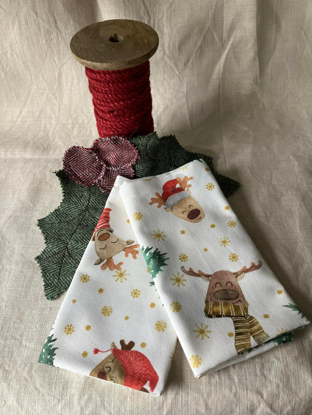 Fabric Napkin Set - Christmas Print - Kitsch-Ina