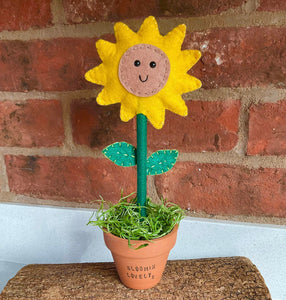 Felt Sunflower - Blooming Lovely - Quirky Threads Art