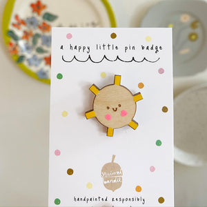 Smiley Sun Wooden Pin Badge - Squirrelbandit
