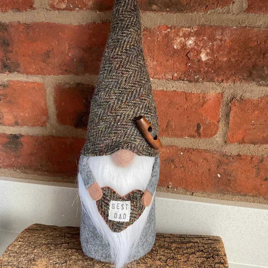 Gnome - Felt and Fabric - Best Dad - Harris Tweed Gnome - Quirky Threads Art