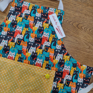 Childrens Apron - Kids Pinny - Cats - Made by Marianne Gifts