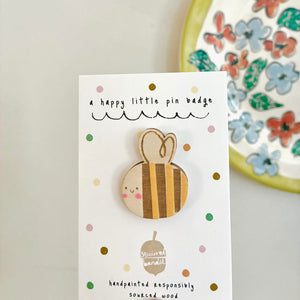 Happy Little Bee Wooden Pin Badge - Squirrelbandit