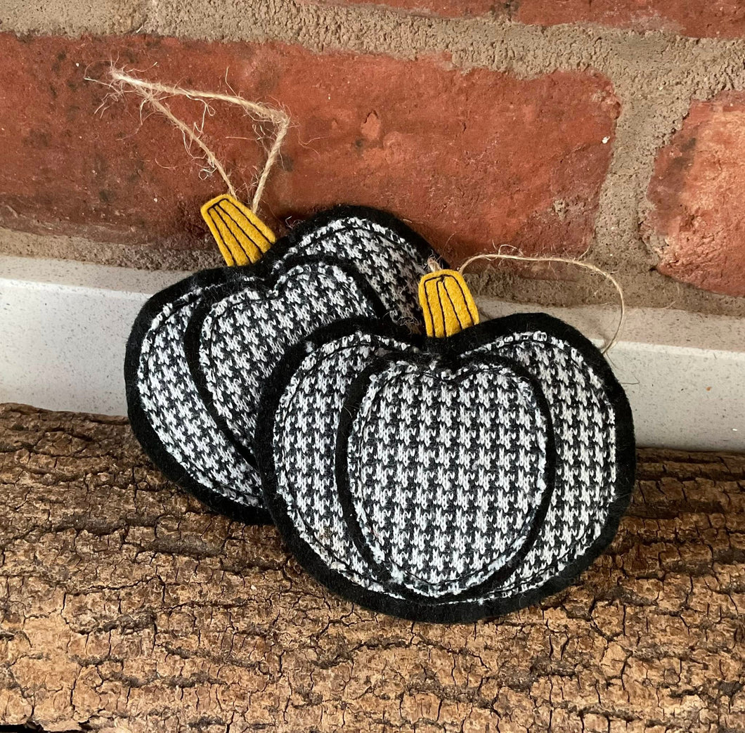 Hanging Decoration - Pumpkin - Black and White Dog Tooth Check Fabric - Quirky Threads Art