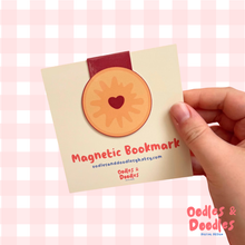 Load image into Gallery viewer, Bookmark - Jammie Dodger Biscuit Magnetic Bookmark - Bookworm and Buscuit Lover Gift - Oodles &amp; Doodles
