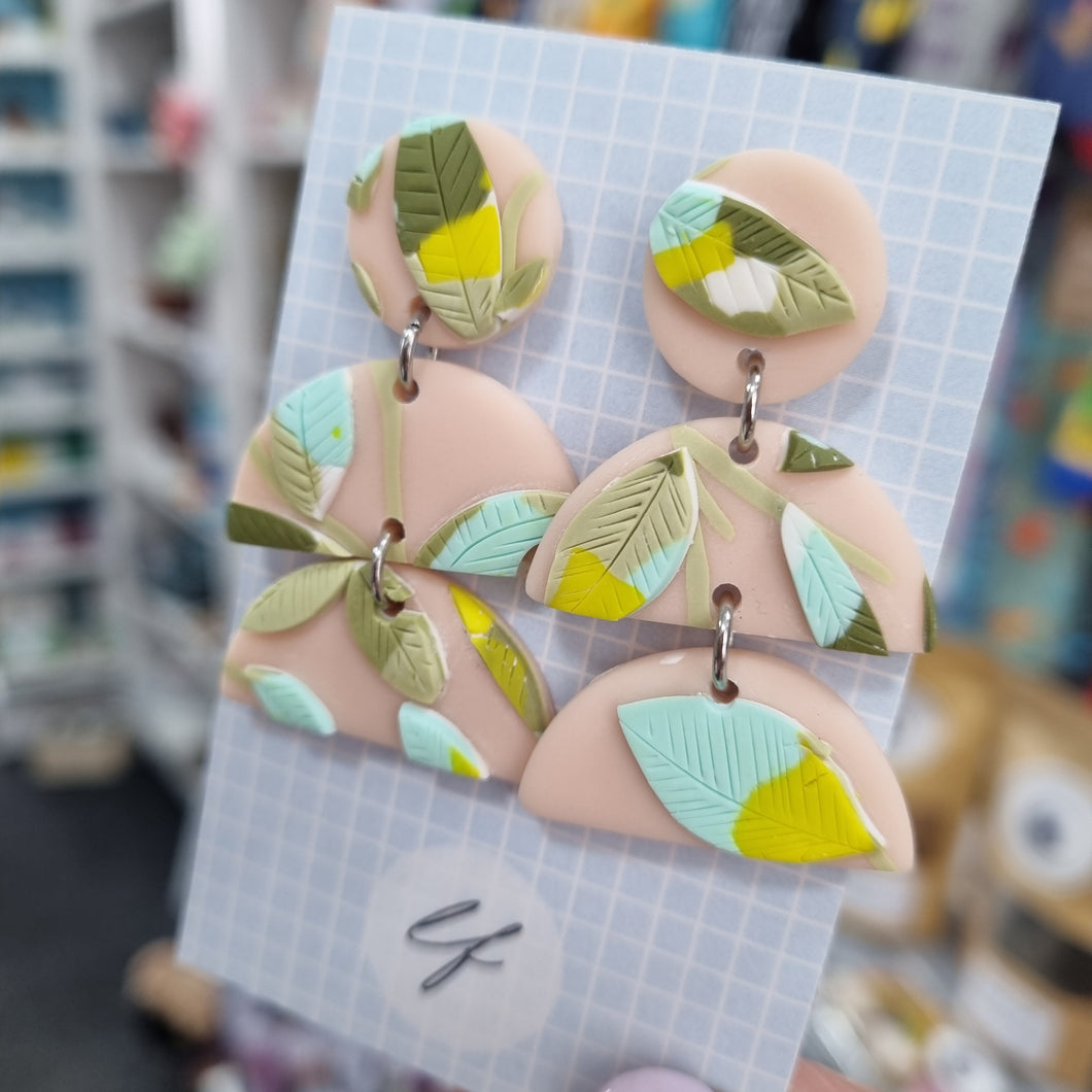 Tropical Leaf duo dangle earrings - Polymer clay - Laura Fernandez Designs