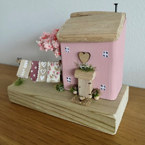 Washday Wooden Cottage - Pink Washday Cottage - Tina's Lovely Creations