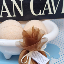 Load image into Gallery viewer, Luxury Bath Bomb - Man Cave  - Little Shop of Lathers - Handmade Bath treats
