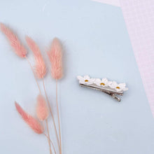 Load image into Gallery viewer, Polymer Clay Daisy Hair Clip- hand rolled - Laura Fernandez Designs
