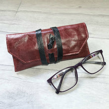 Load image into Gallery viewer, Leather Glasses case - Shadow Crafts - reusable gift idea
