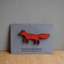 Load image into Gallery viewer, Wooden Laser Cut Brooches - Rach Red Designs
