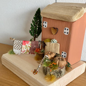 Autumn Days Wooden Cottage - Washday Cottage - Tina's Lovely Creations