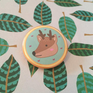 Deer Button Badge - Thriftbox